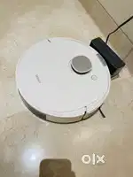 DeeBot Cleaning Robot Like New