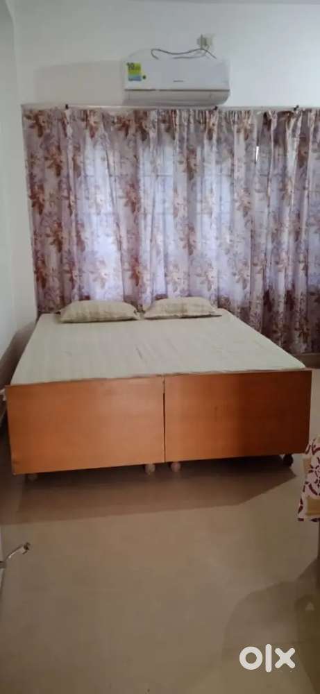30 rooms fully furnished running lodge for rent in Jagamara.