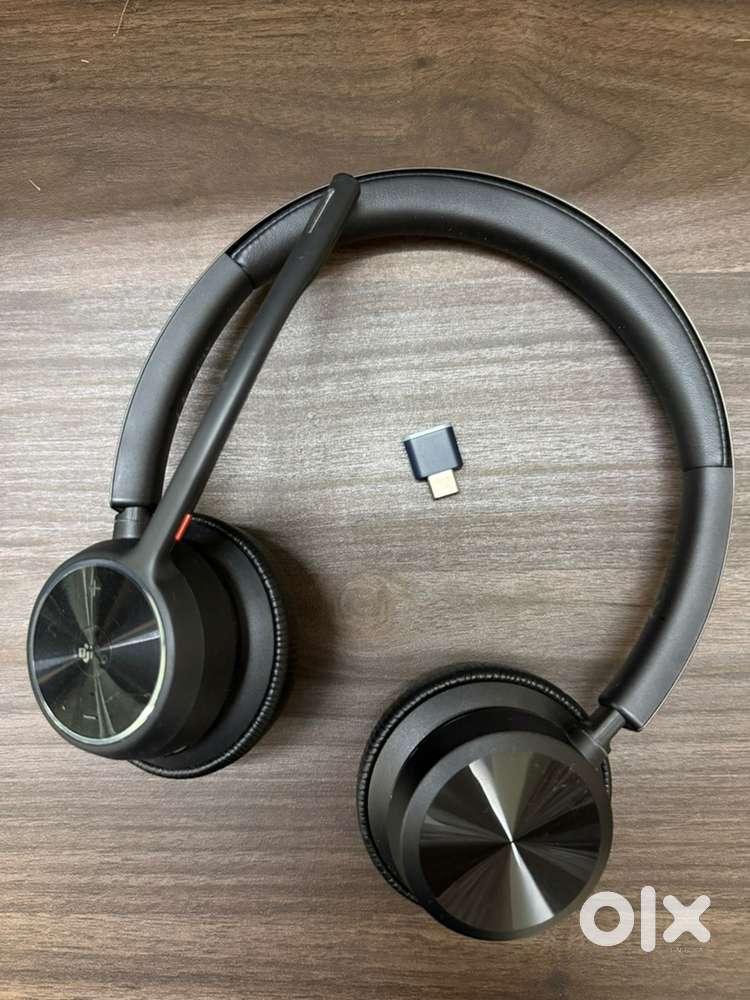 Poly by Plantronics - Voyager 4320 UC Wireless On Ear Headset
