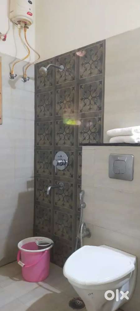 Road side. Good location