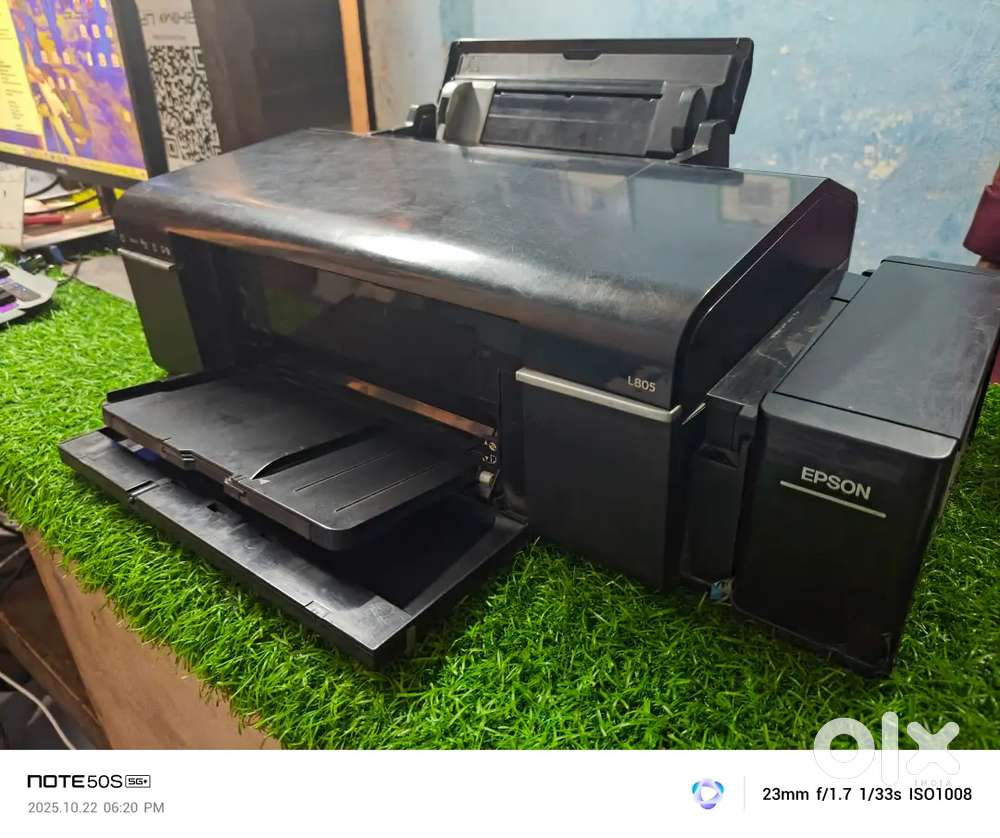 Epson L805 PVC Card Printer in good condition