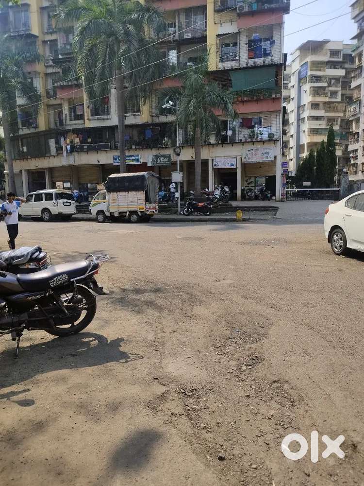 Shop Sell Rs.35Lac Area.35 sec. 16