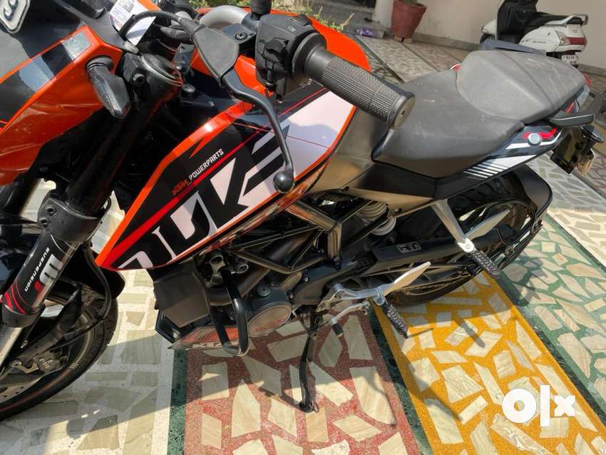 Brand new condition , new battery , excellent chain condition ,