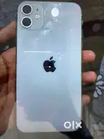 iPhone  11      4/64