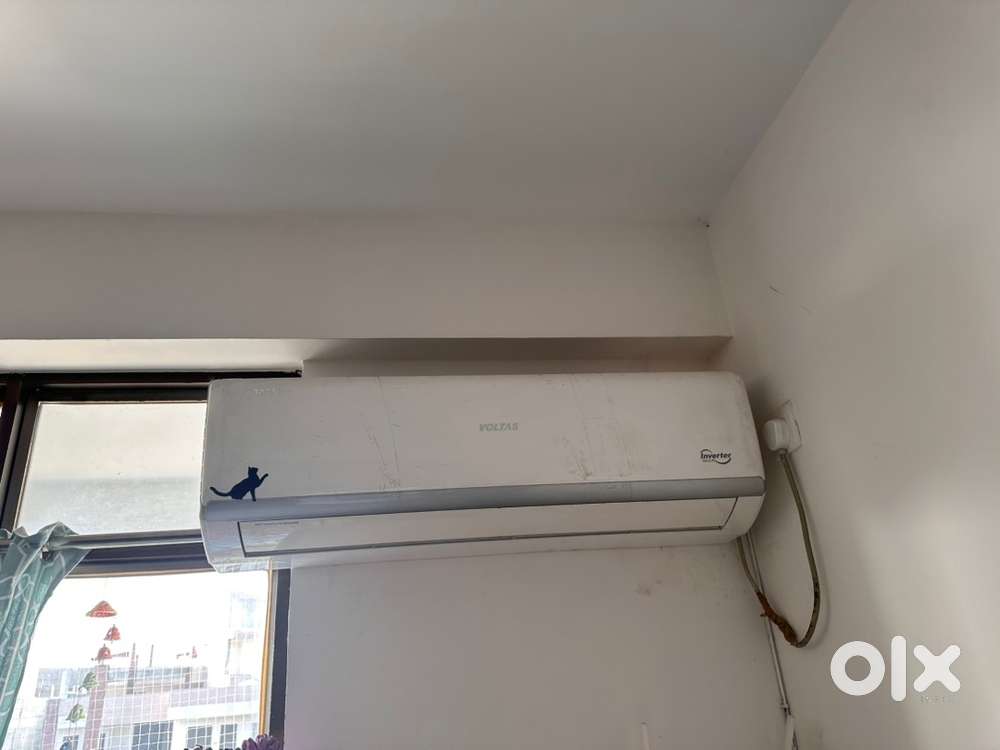 2 ton Voltas AC