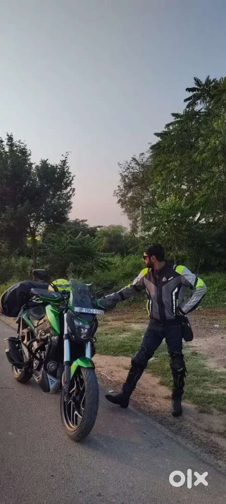 Brand new 2023 end december model in good condition