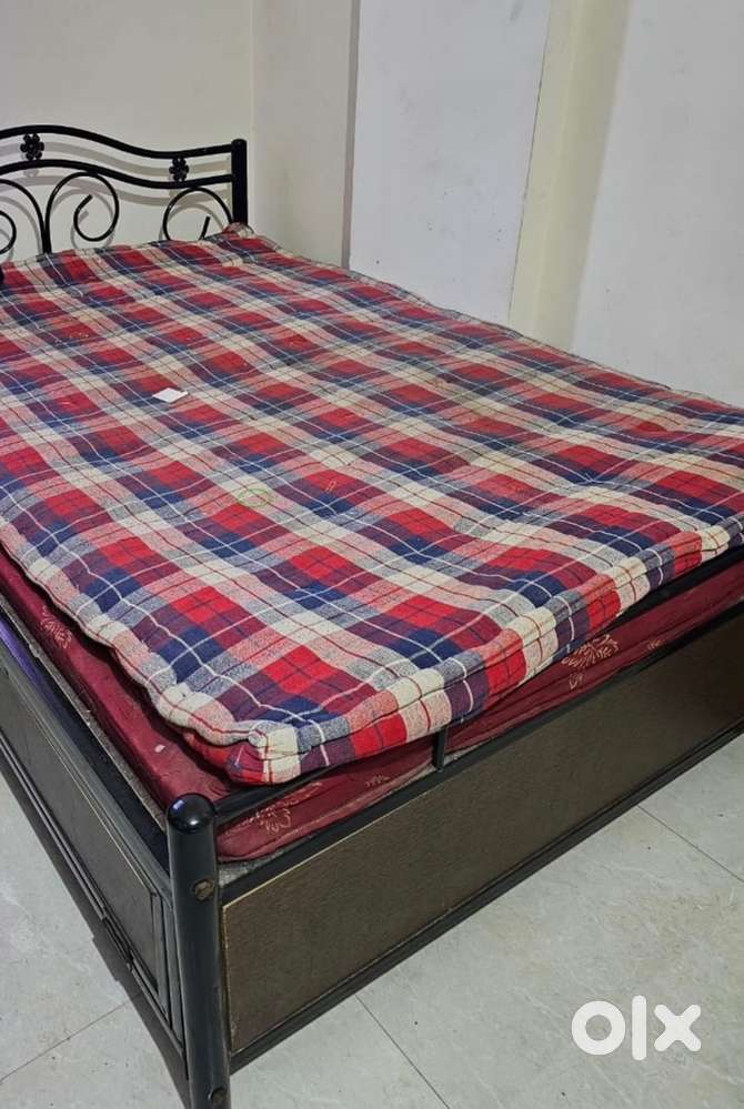 Storage bed wooden and iron good condition without mattress