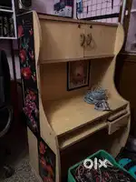 Computer table very new condition