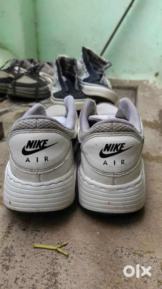 Nike Air Running Shoes – Good Condition – Comfortable & Lightweight