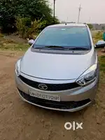 All power window Central lock Remote key Reverse camera