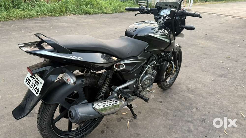 Bajaj pulasar 150