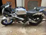Yamaha r15 v4 M
