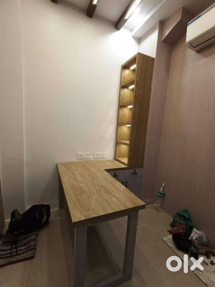 Commercial Office Space For Rent In Poddar Court At Bbd Ba