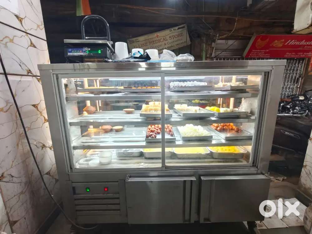 5foot sweets display counter