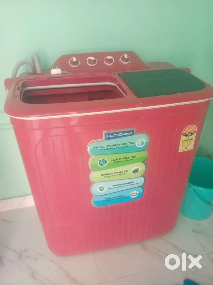 Lloyd washing machine