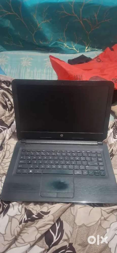 HP CORE i3  LAPTOP