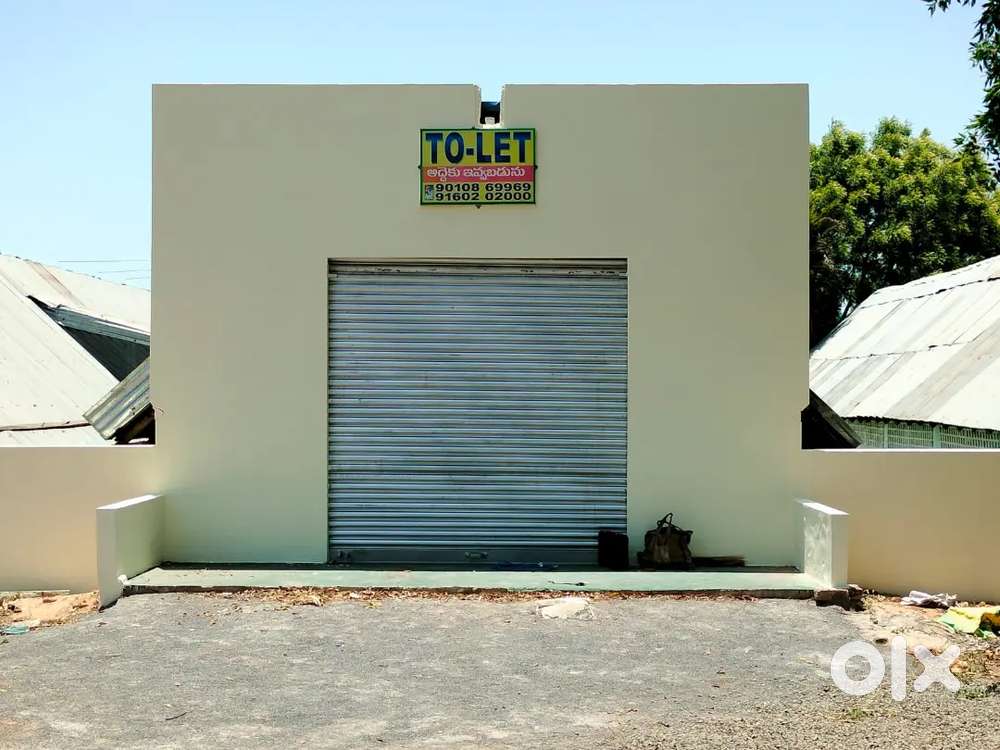 Godown for rent ( narakoduru) guntur to tenali main road facing