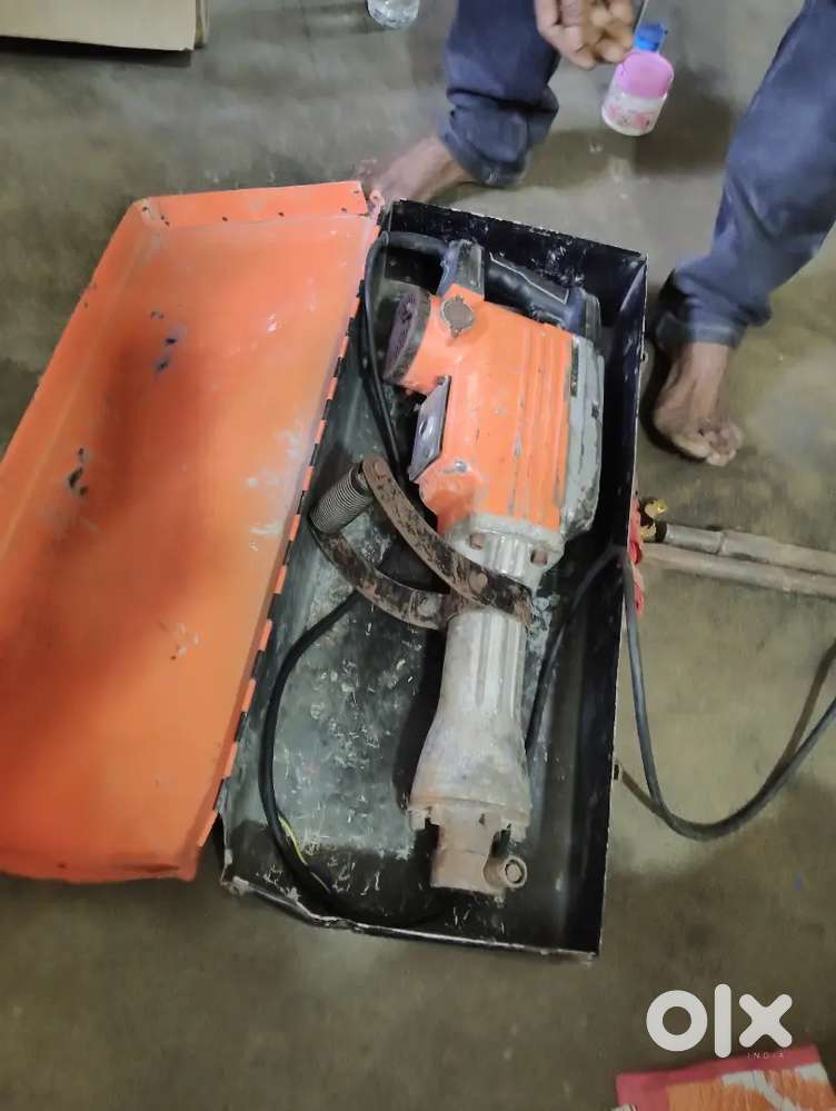 Electric Heavy duty Breaker