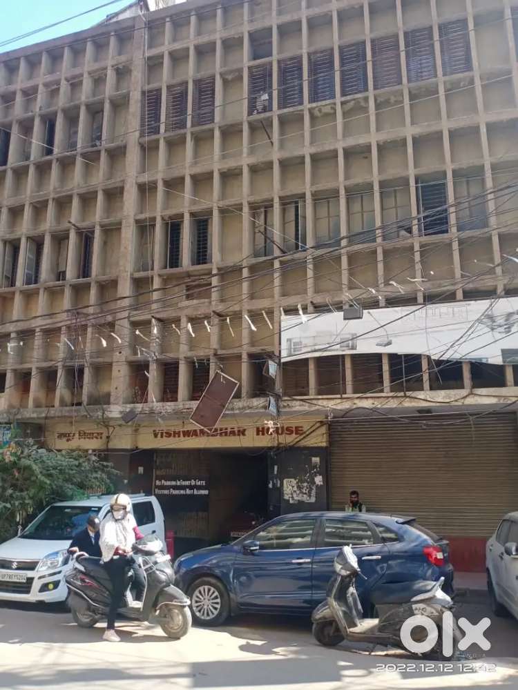 Property on Rent for Office, Showroom, Service center, etc