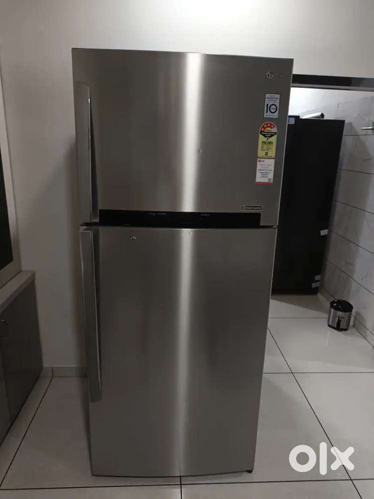 Lg double door fridge with gross 470 liters storage