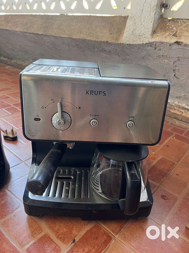 Coffee machines and blender for sale