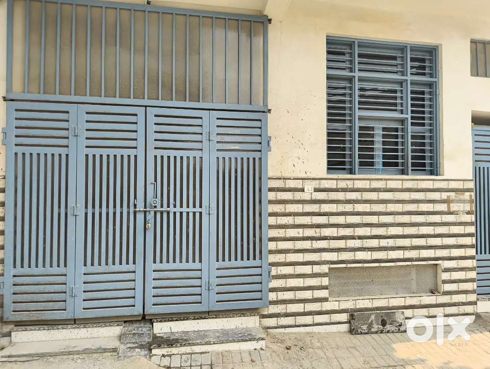 House for rent  Residence/commercial