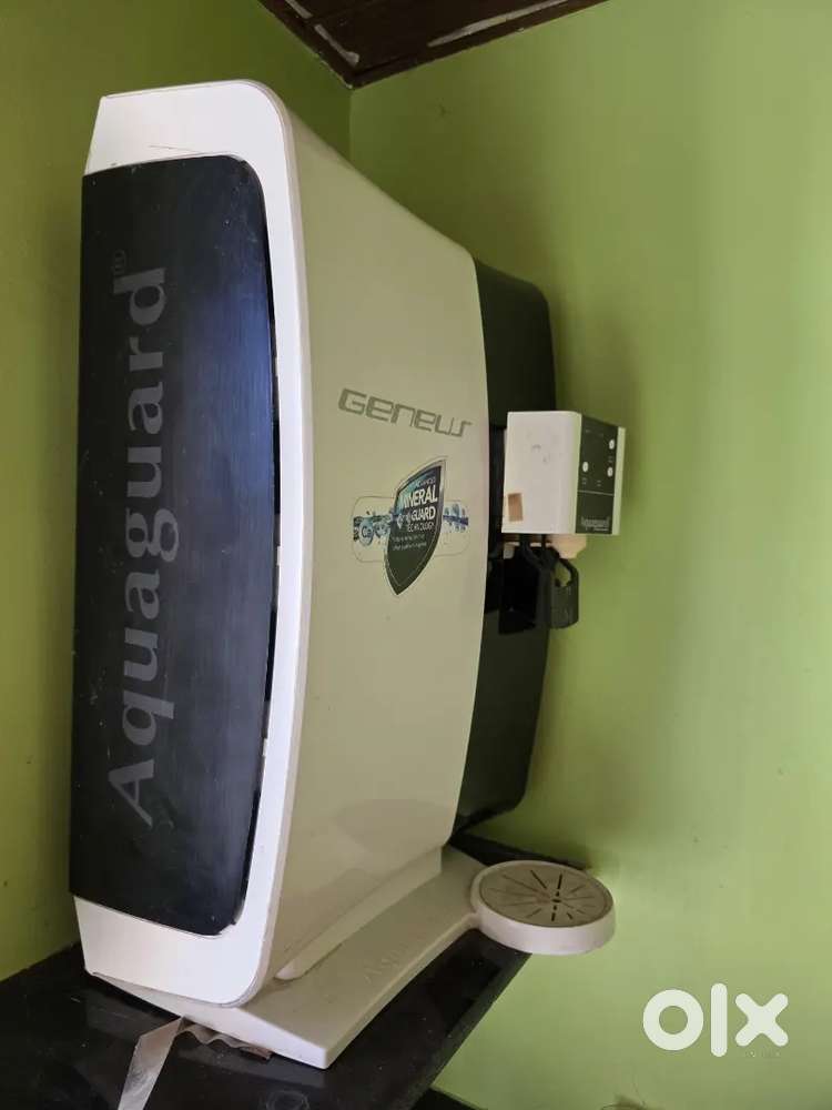 Aquaguard GENEUS Premium Water Purifier 3-year-old in Mint Condition