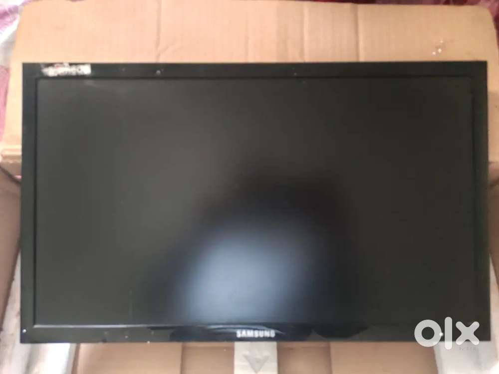 19 INCH Samsung LED Monitor