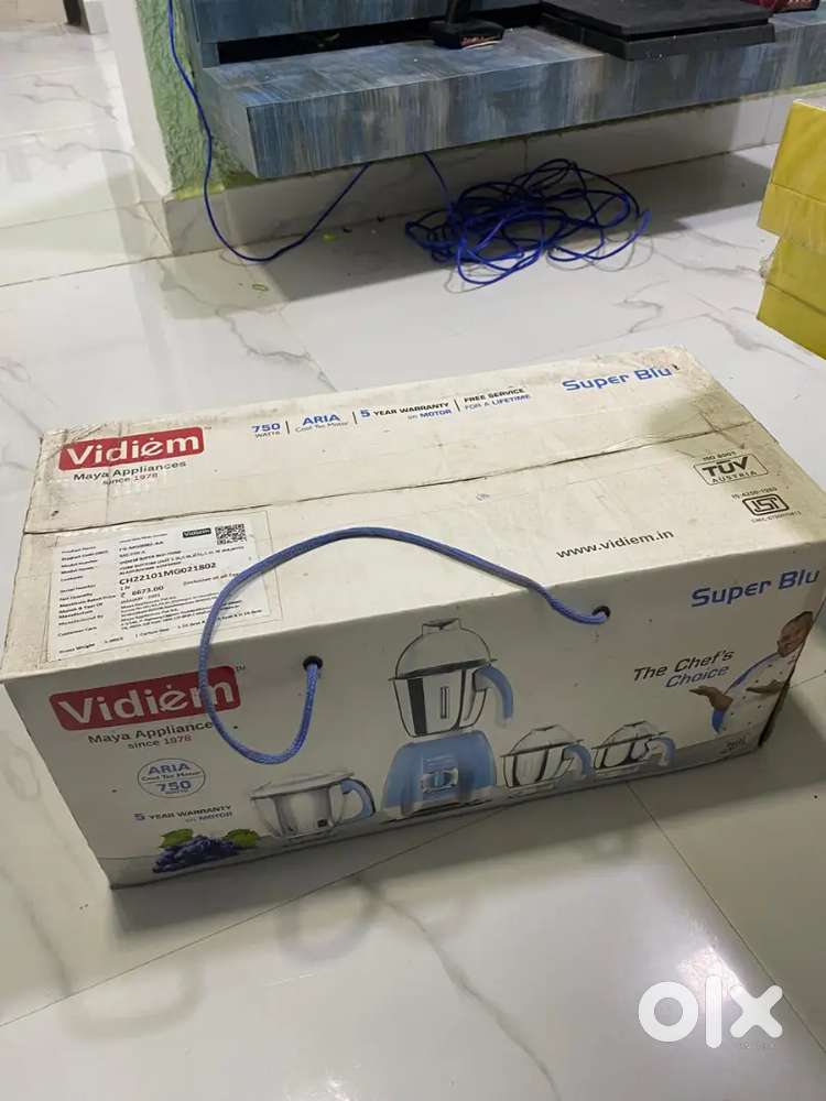 Mixer grinder VIDIEM Model number : MG 590