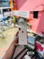iphone Xs max 64 GB 84% Bh Brand new Condition box piece ( Gold )