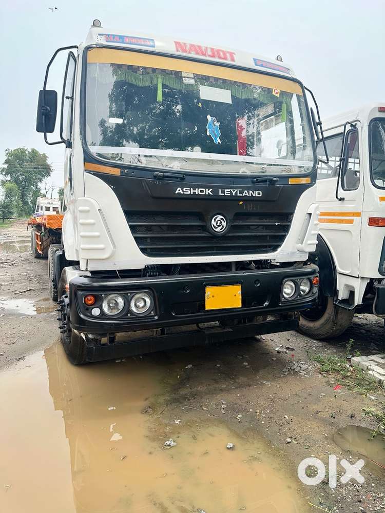 ASHOK LEYAND/TATA 3516 AND 4018 TRAILOR WITH FLATBED TROLLY