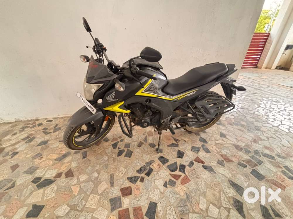 Honda hornet CB/160R