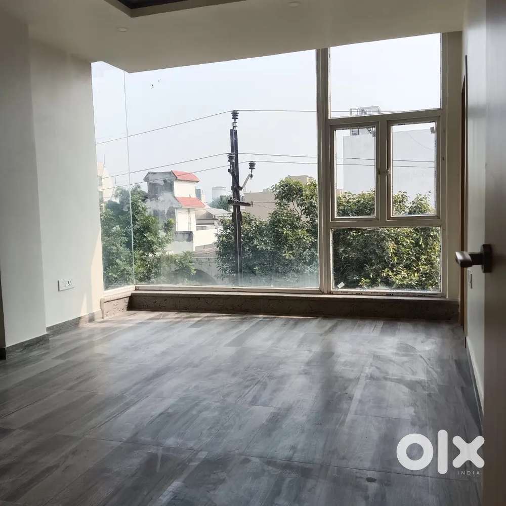 2 BHK Is Available For Family On Rent Near Bhootnath Market