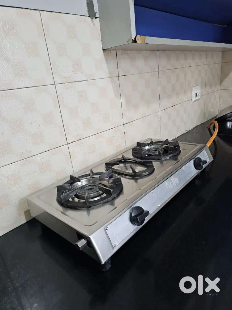 Cello 2 burner Gas Stove - old but  Good condition