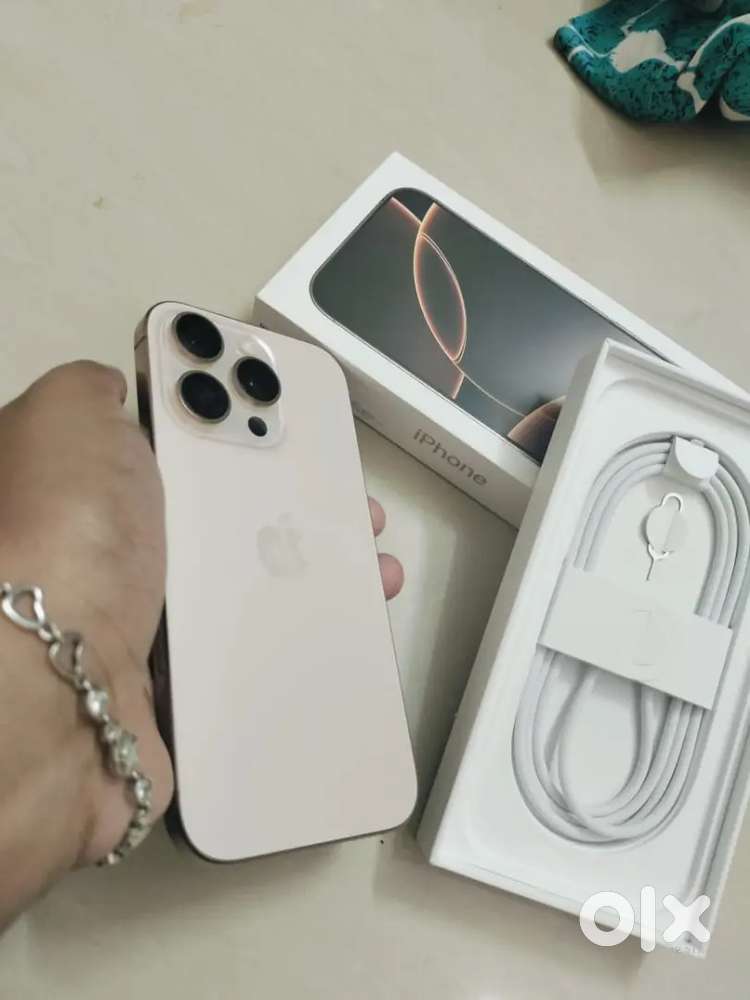 iPhone 16 Pro