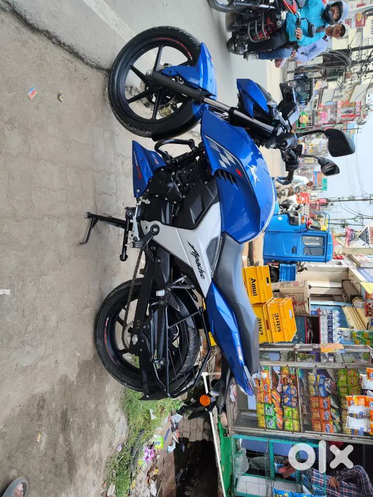 Apache 4v hai mst condition bahot km chala hua hai