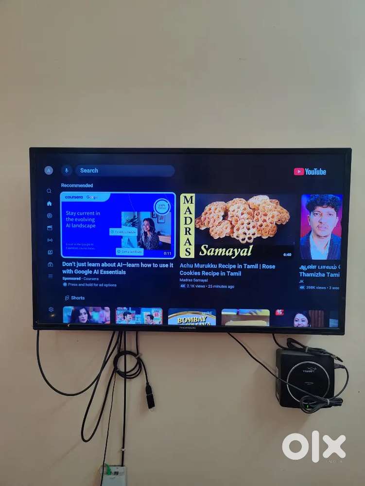 Thomson 43 inch tv ( smart tv) new tv (2 years old)