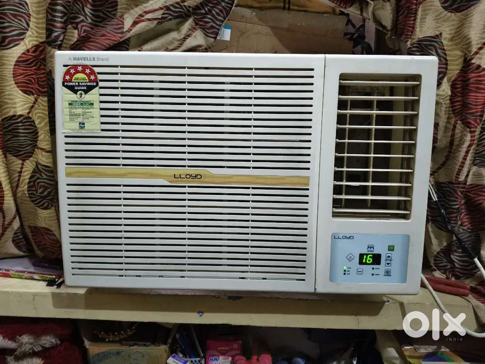 Lloyd 5 star window AC 2 tan   2024 model good condition running