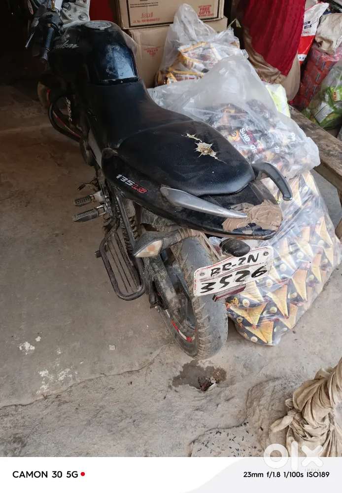 Model no 30-DEC-2019 GADI CHALU HAI , battery kharab h self not work