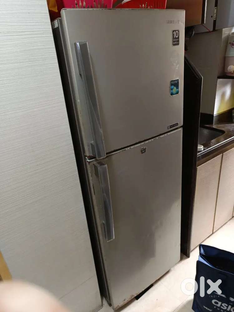 Samsung fridge good condition double door