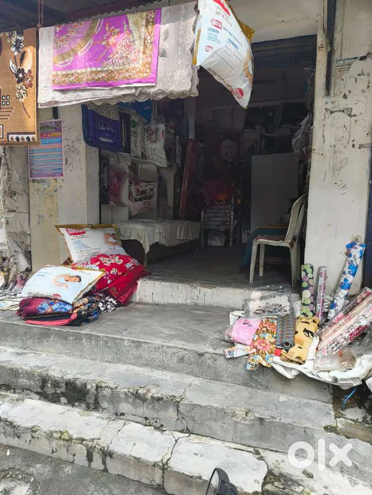 Jawali main market 2 shop sale rest House ka Samna ek shop necha hai