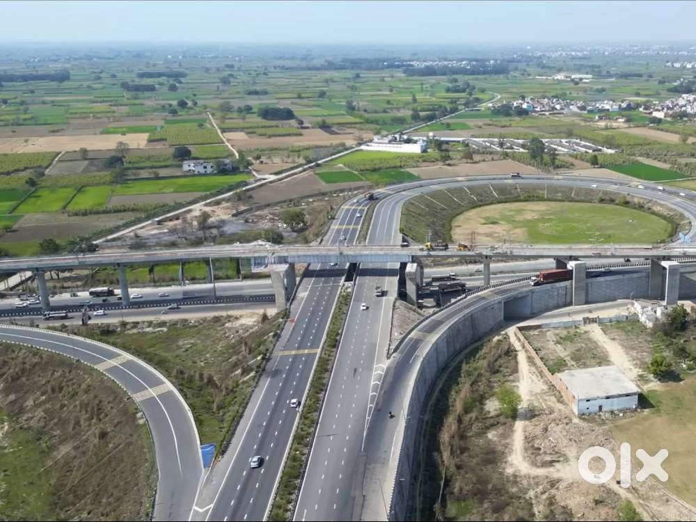 120 gaz plot near meerut south station