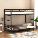 PG AVAILABLE - 4 BED SHARING