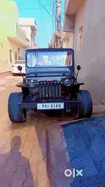 Jeep black colour willys