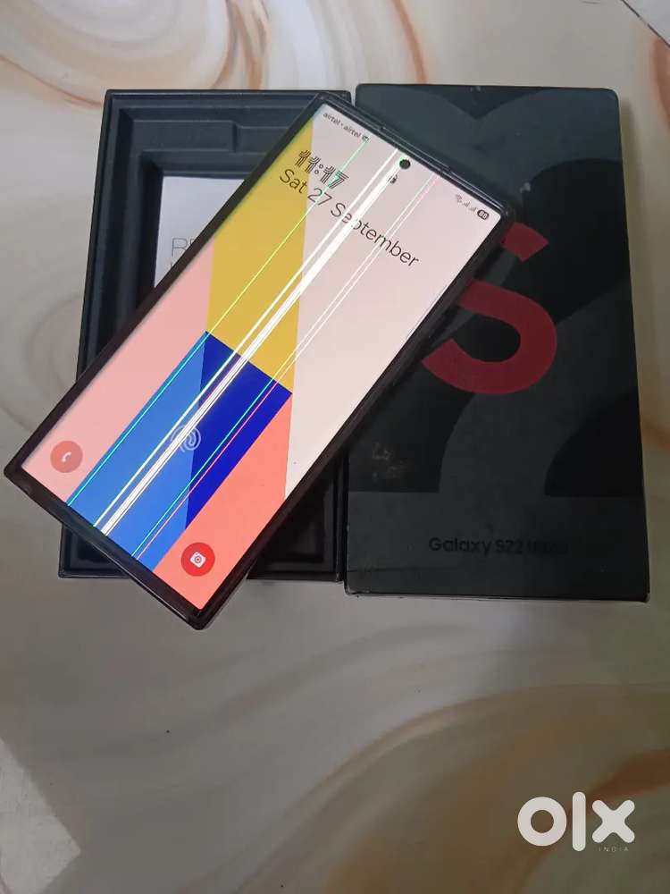 Galaxy S22 Ultra Sell/Exchange 12/256 GB With All Accessories
