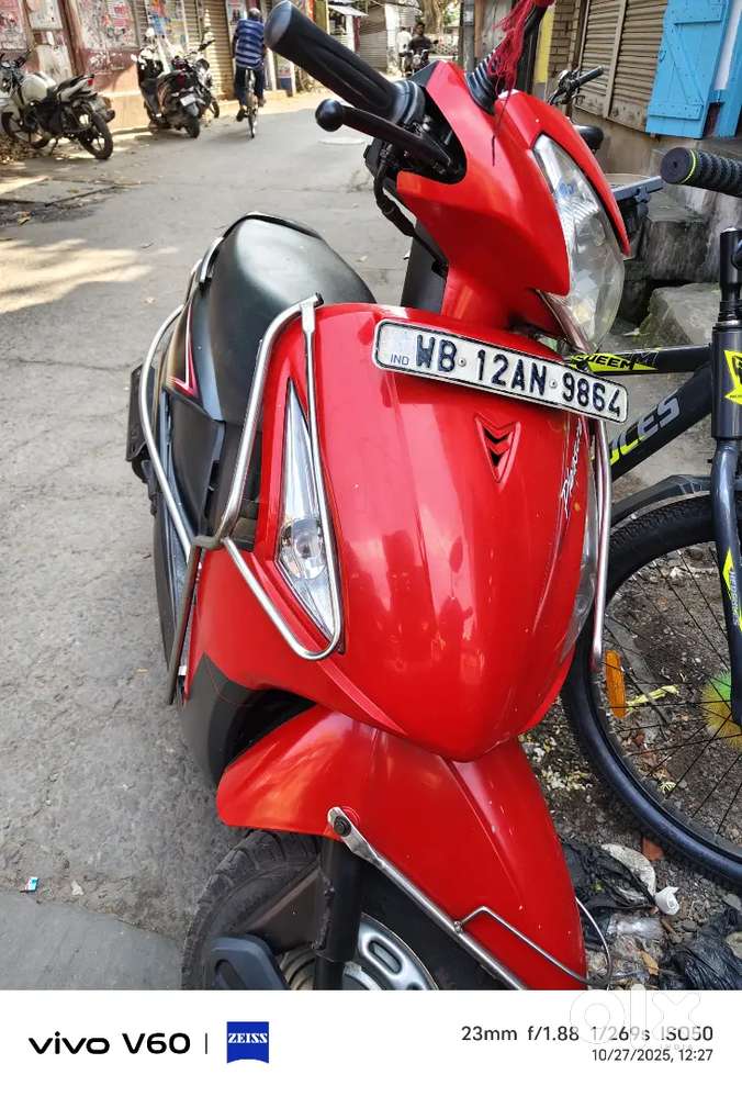 HERO PLEASURE single hand driven. Top condition.