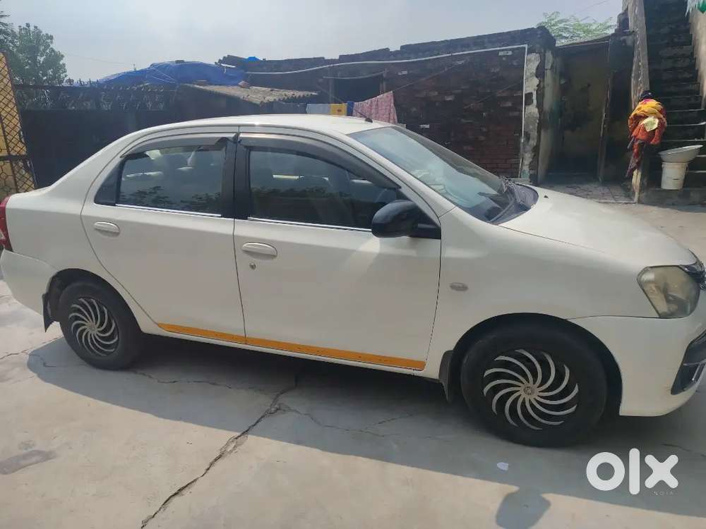 Toyota Etios 2019 Diesel 100000 Km Driven All paper done