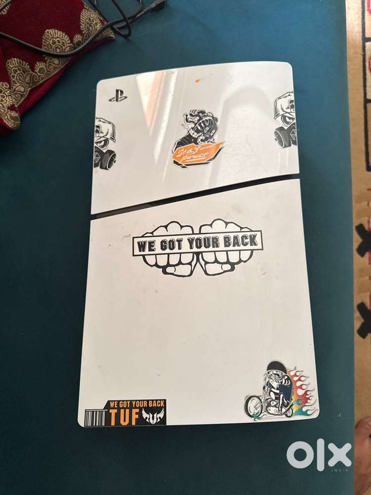 1 month old playstation 5 slim 1 tb disc edition
