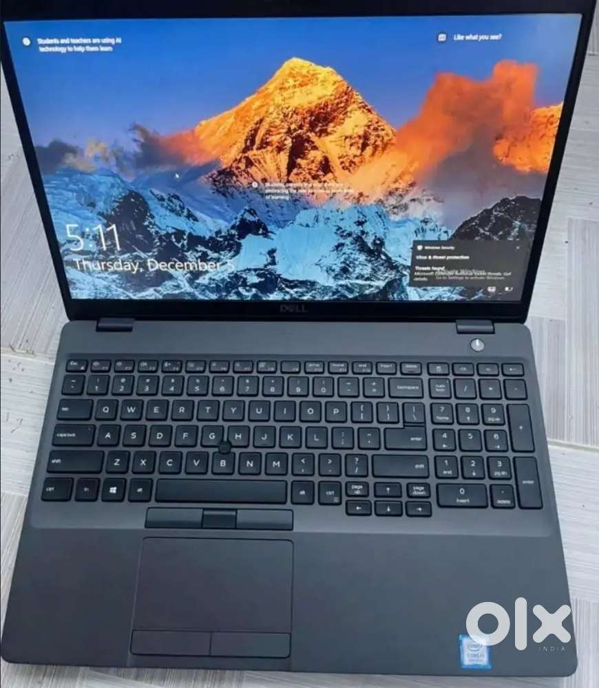 Dell 5500 as like NEW/Core i5-8th gen/16gb/256gbSSD/15.6fullHD Display