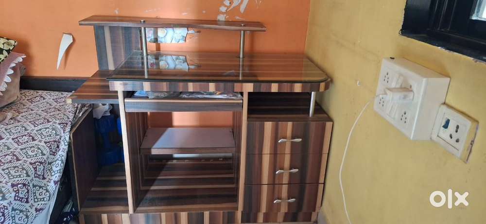 Study plus multipurpose table